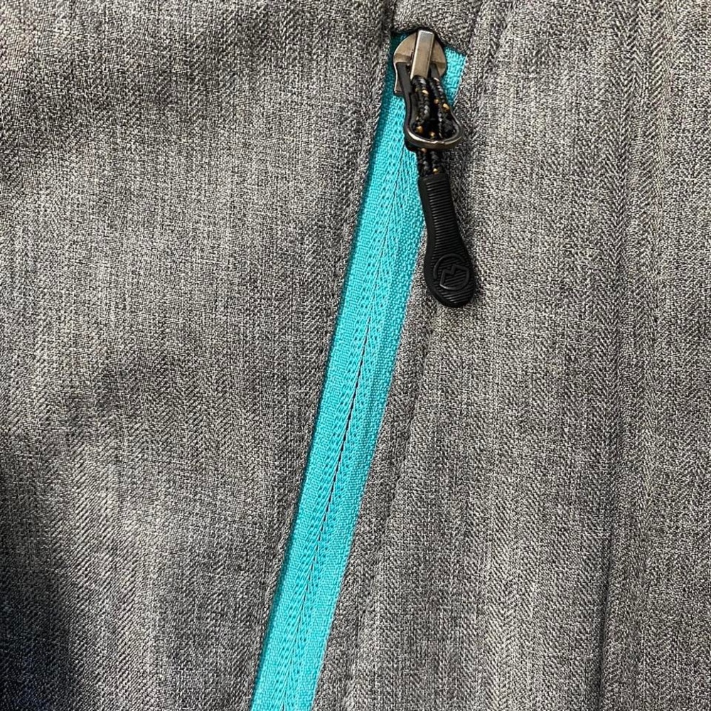 Snow/Ski Jacket - Picture 8 of 8